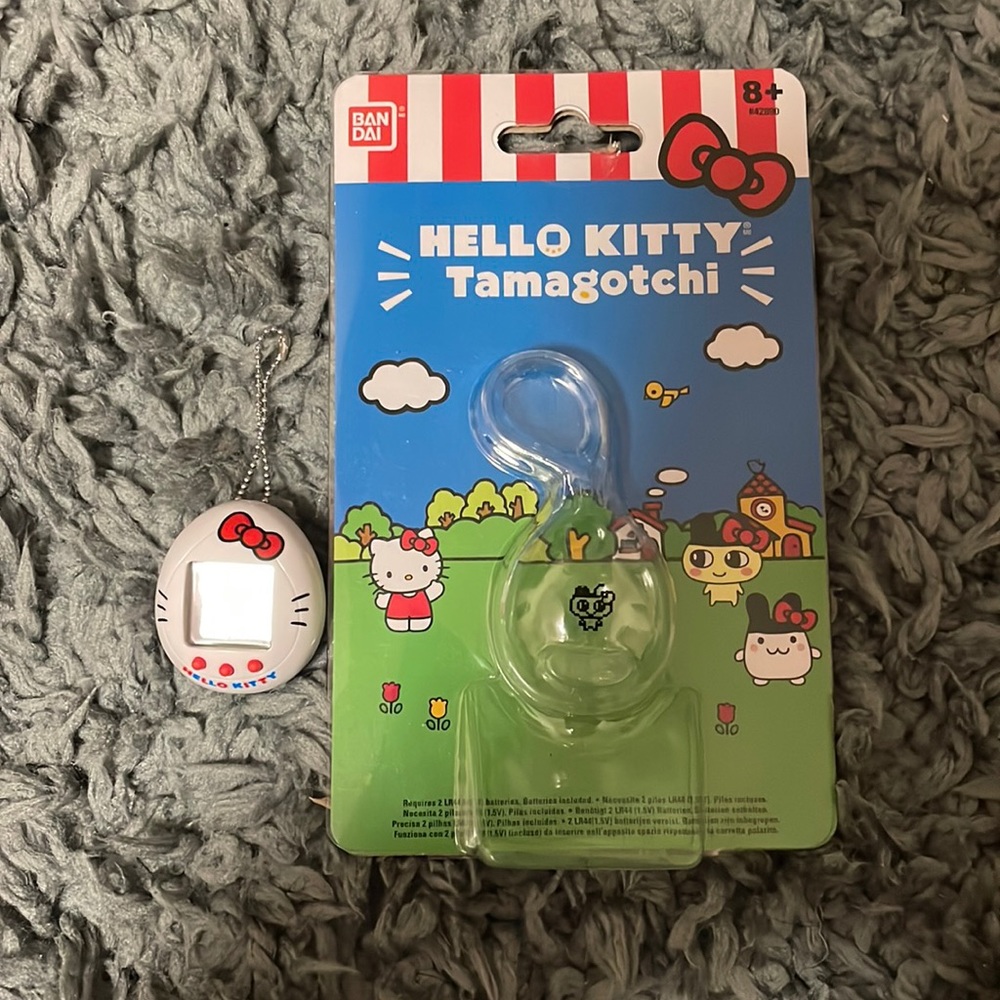 Hello kitty tamagotchi
